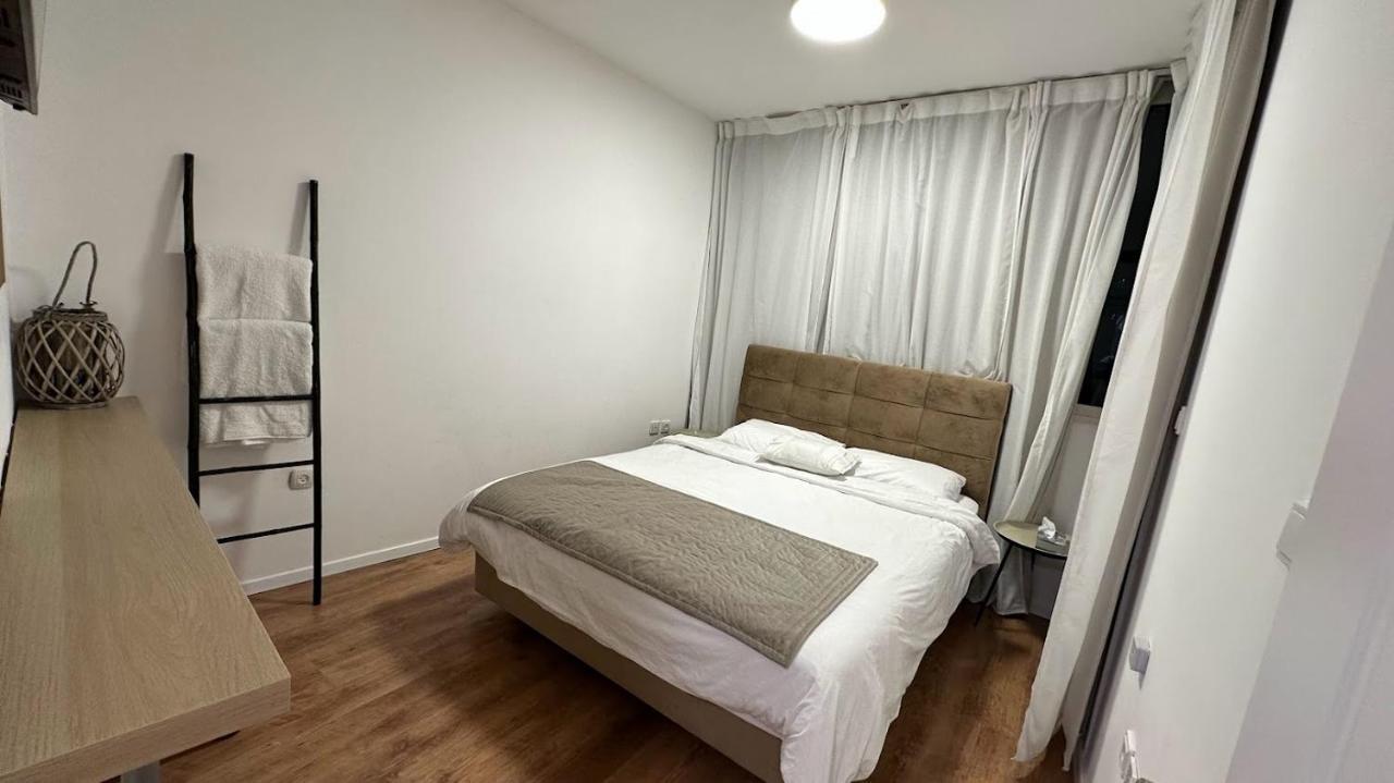 Gma Caesarea Apartment Ngoại thất bức ảnh
