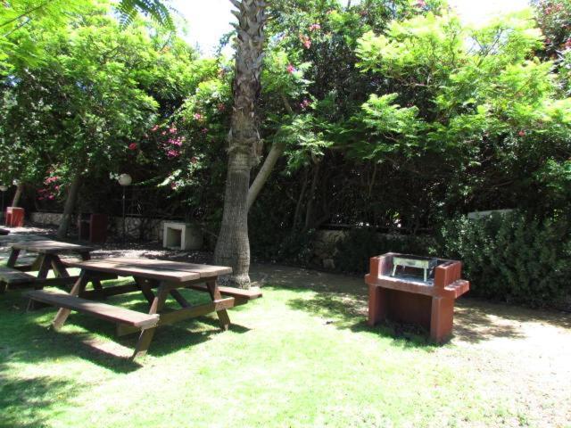 Gma Caesarea Apartment Ngoại thất bức ảnh